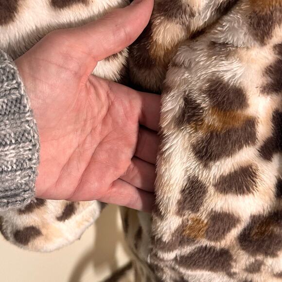 Aerie Fuzzy Sherpa Leopard Animal Print Robe Size M - Picture 6 of 11
